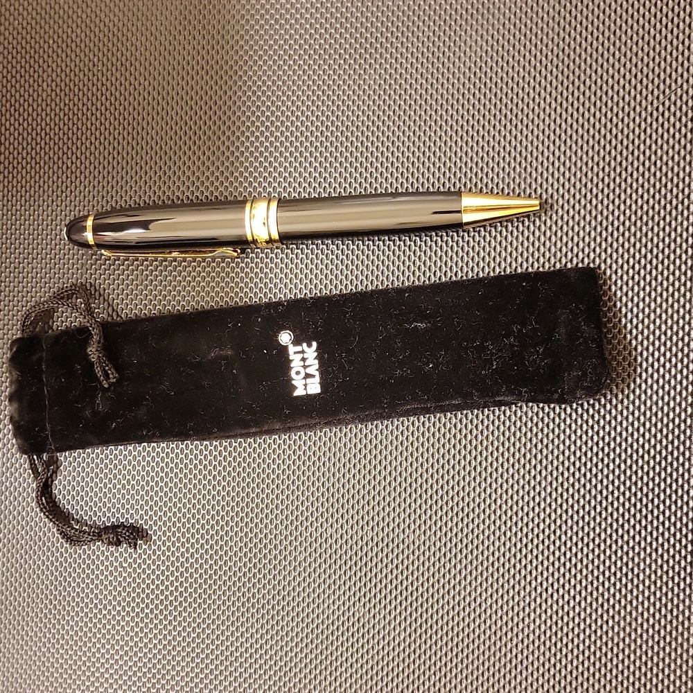 Montblanc Meisterstruck Black/Gold.